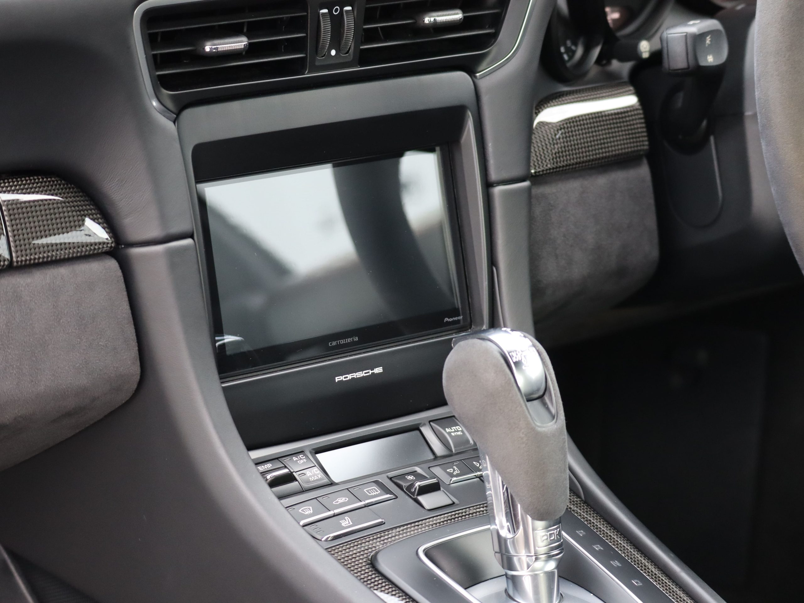ポルシェ911カレラ4GTS（Type991.1）PDK<br>GTSインテリアパッケージ<br>拡張スポーツデザインパッケージ<br>スポーツエグゾーストシステム<br>ブラックインナーPDLSヘッドライト<br>5H仕様カレラSホイール