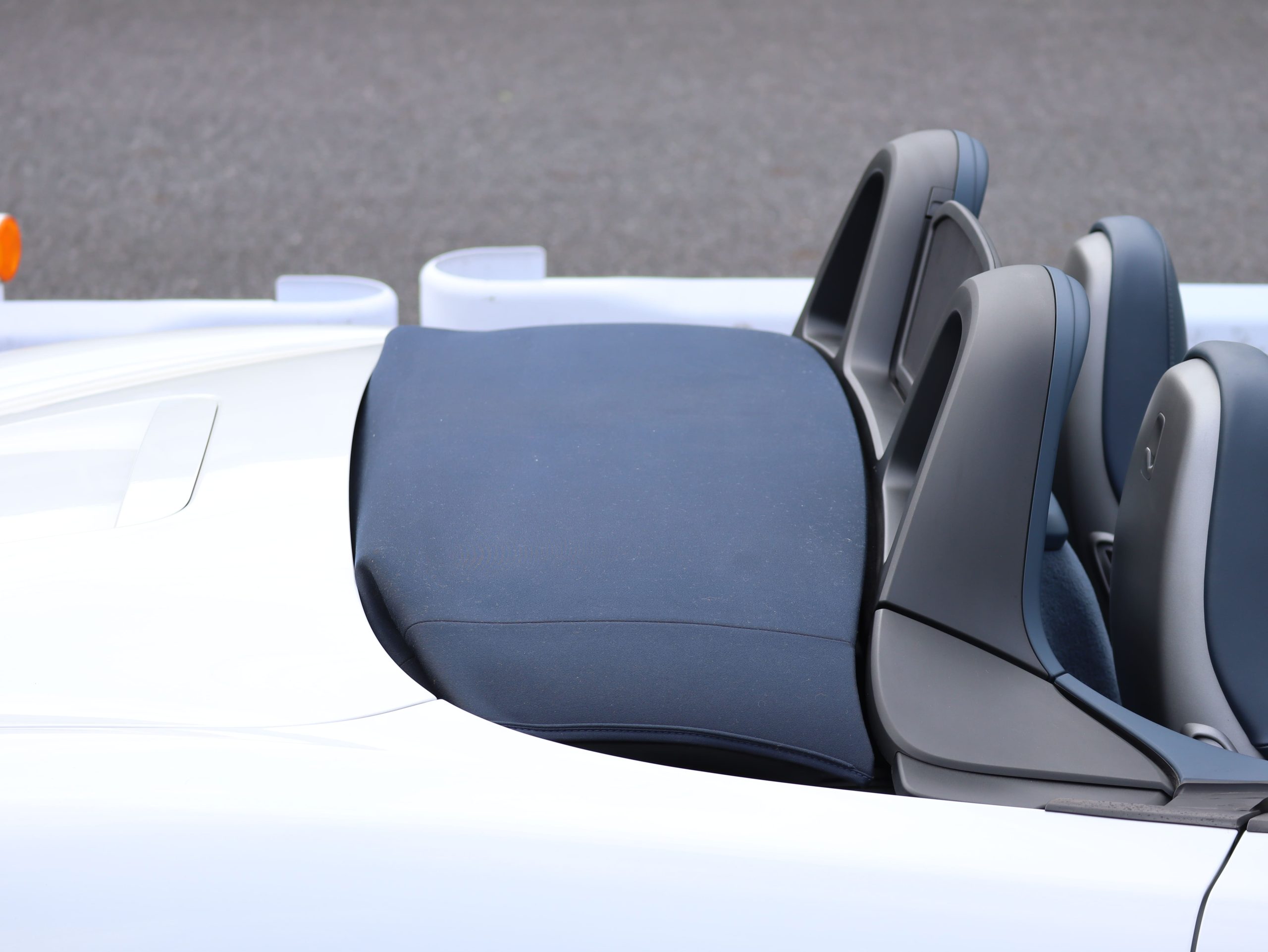 ★ポルシェボクスターS（Type981）6MT<br>ブルーレザーインテリア<br>ブルーソフトトップ幌<br>PDLS含むヘッドライト<br>スポーツシートプラス<br>20インチカレラクラシックホイール