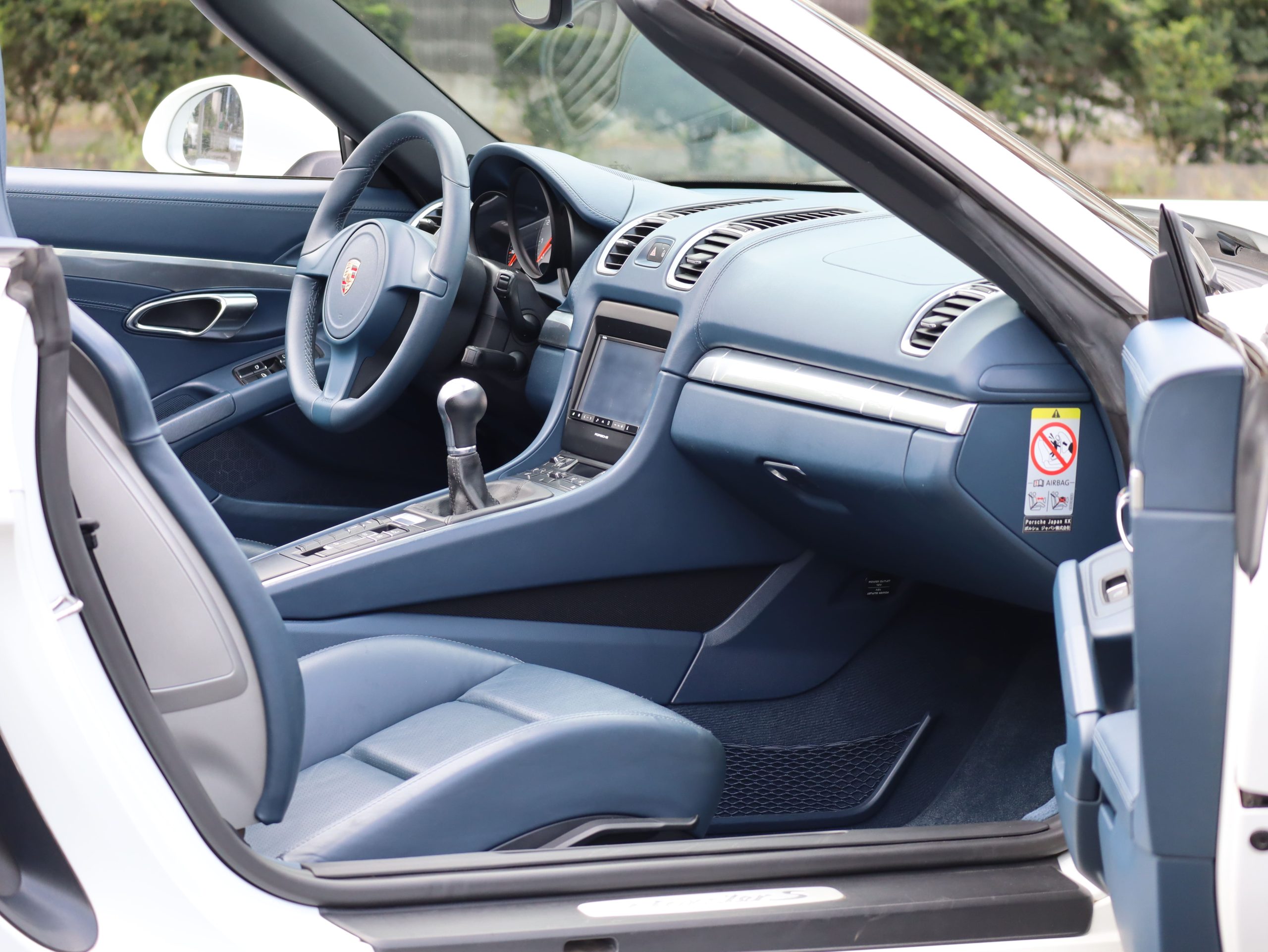 ★ポルシェボクスターS（Type981）6MT<br>ブルーレザーインテリア<br>ブルーソフトトップ幌<br>PDLS含むヘッドライト<br>スポーツシートプラス<br>20インチカレラクラシックホイール