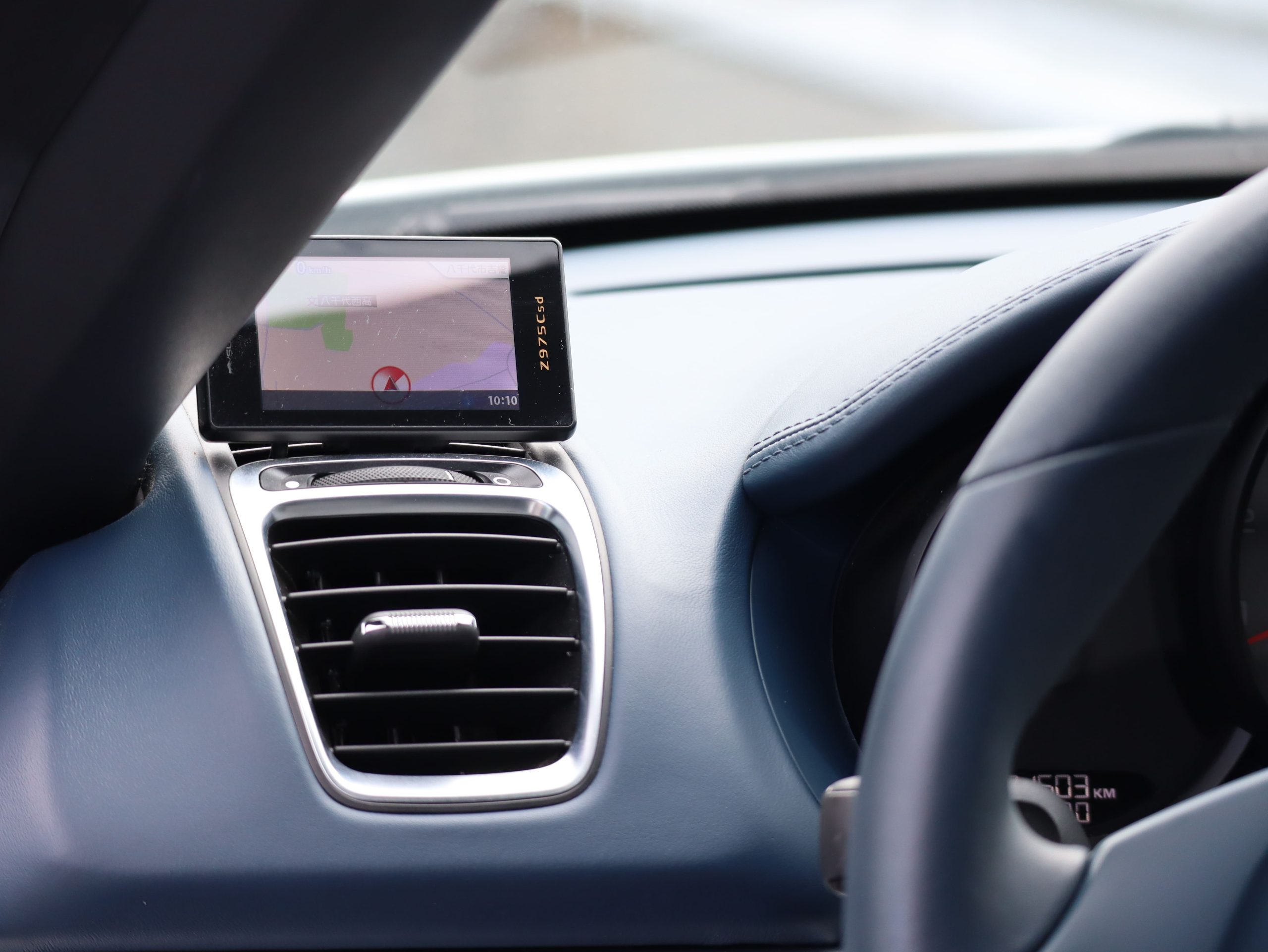 ★ポルシェボクスターS（Type981）6MT<br>ブルーレザーインテリア<br>ブルーソフトトップ幌<br>PDLS含むヘッドライト<br>スポーツシートプラス<br>20インチカレラクラシックホイール