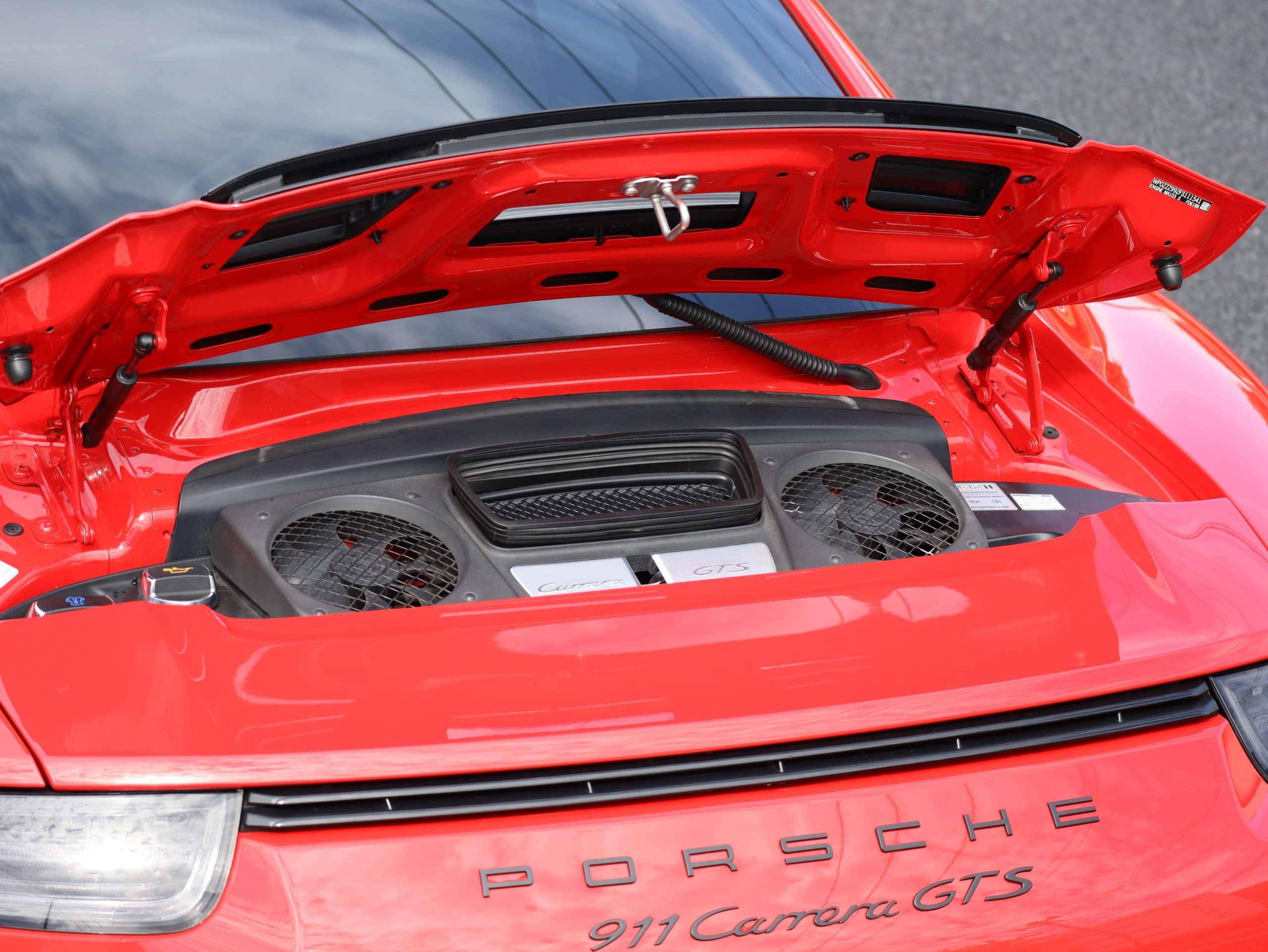 ポルシェ911カレラGTS（Type991.1）PDK<br>GTSインテリアパッケージ<br>PDLS+含むLEDヘッドライト<br>クリアガラスルックテールランプ<br>プロテクションフィルム施工<br>PASMスポーツサスペンション