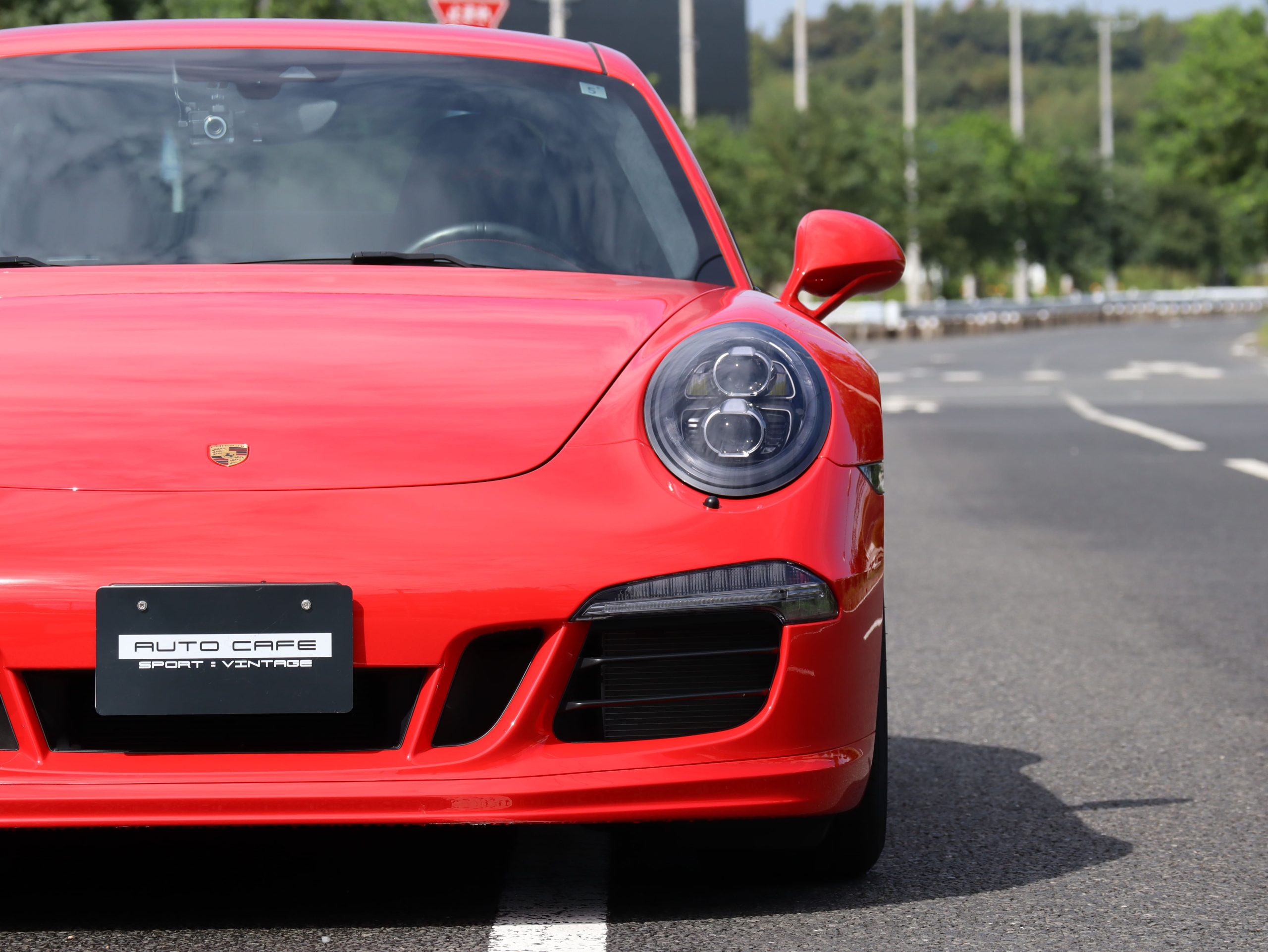 ポルシェ911カレラGTS（Type991.1）PDK<br>GTSインテリアパッケージ<br>PDLS+含むLEDヘッドライト<br>クリアガラスルックテールランプ<br>プロテクションフィルム施工<br>PASMスポーツサスペンション