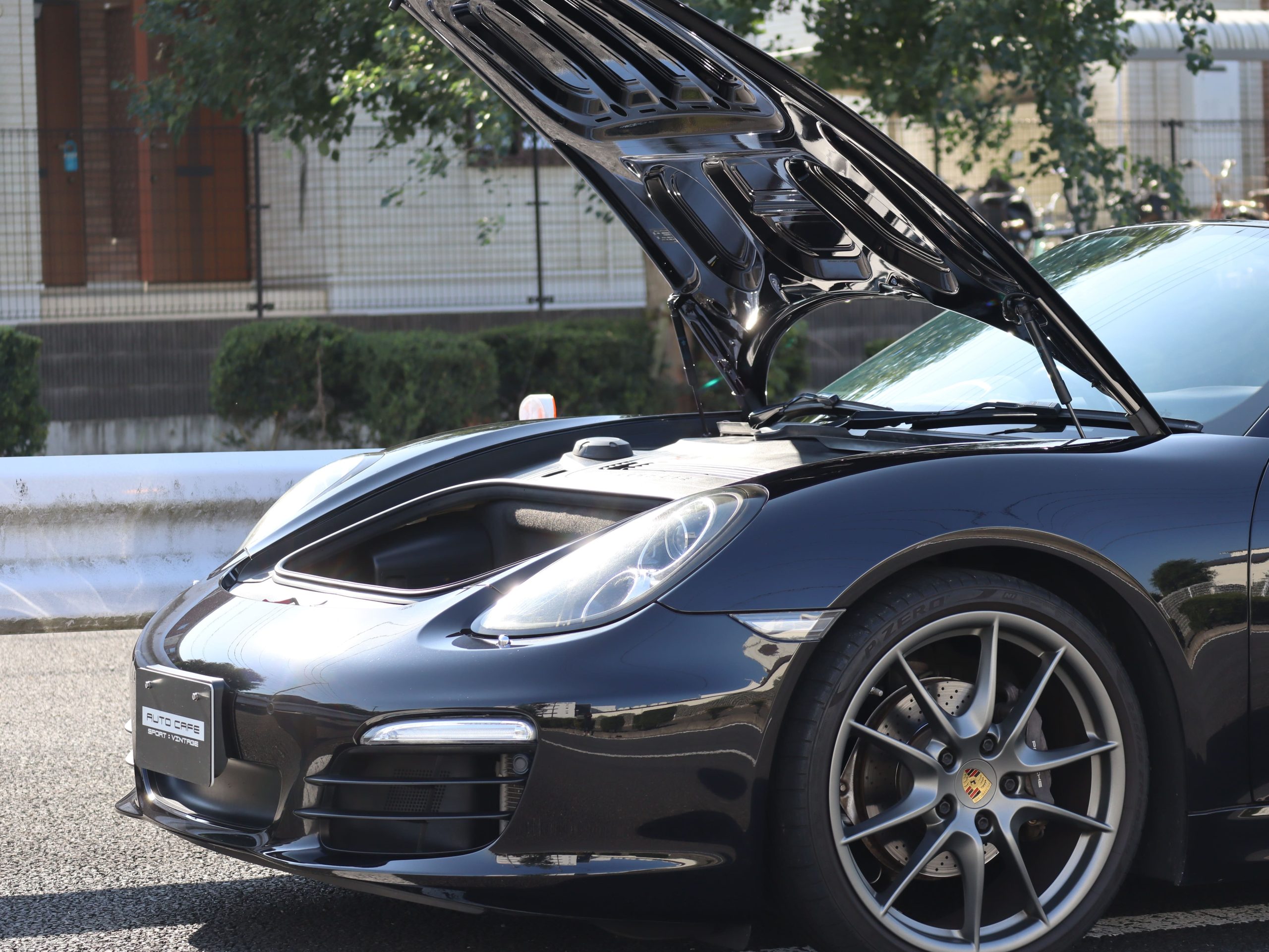 ポルシェボクスターBLACK EDITION(Type981)PDK<br>特別仕様車<br>スポーツクロノパッケージ<br>スポーツエグゾーストシステム<br>ティンテッドルックテールライト<br>サテンプラチナ塗装20インチホイール