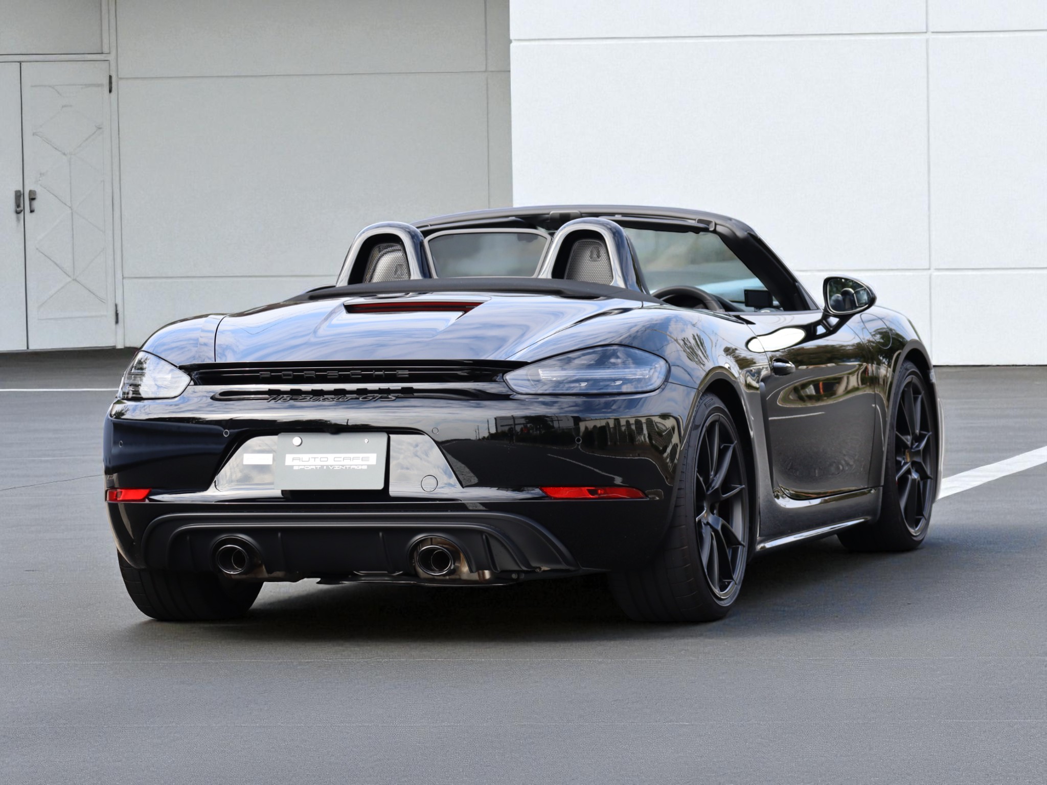 ポルシェ718ボクスターGTS4.0（Type982）PDK<br>走行距離280km！1オーナー車<br>シートベンチレーション<br>PDLS+LEDヘッドライト<br>BOSEサラウンドサウンドシステム<br>エントリー＆ドライブシステム<br>塗装仕上げロールオーバーバー