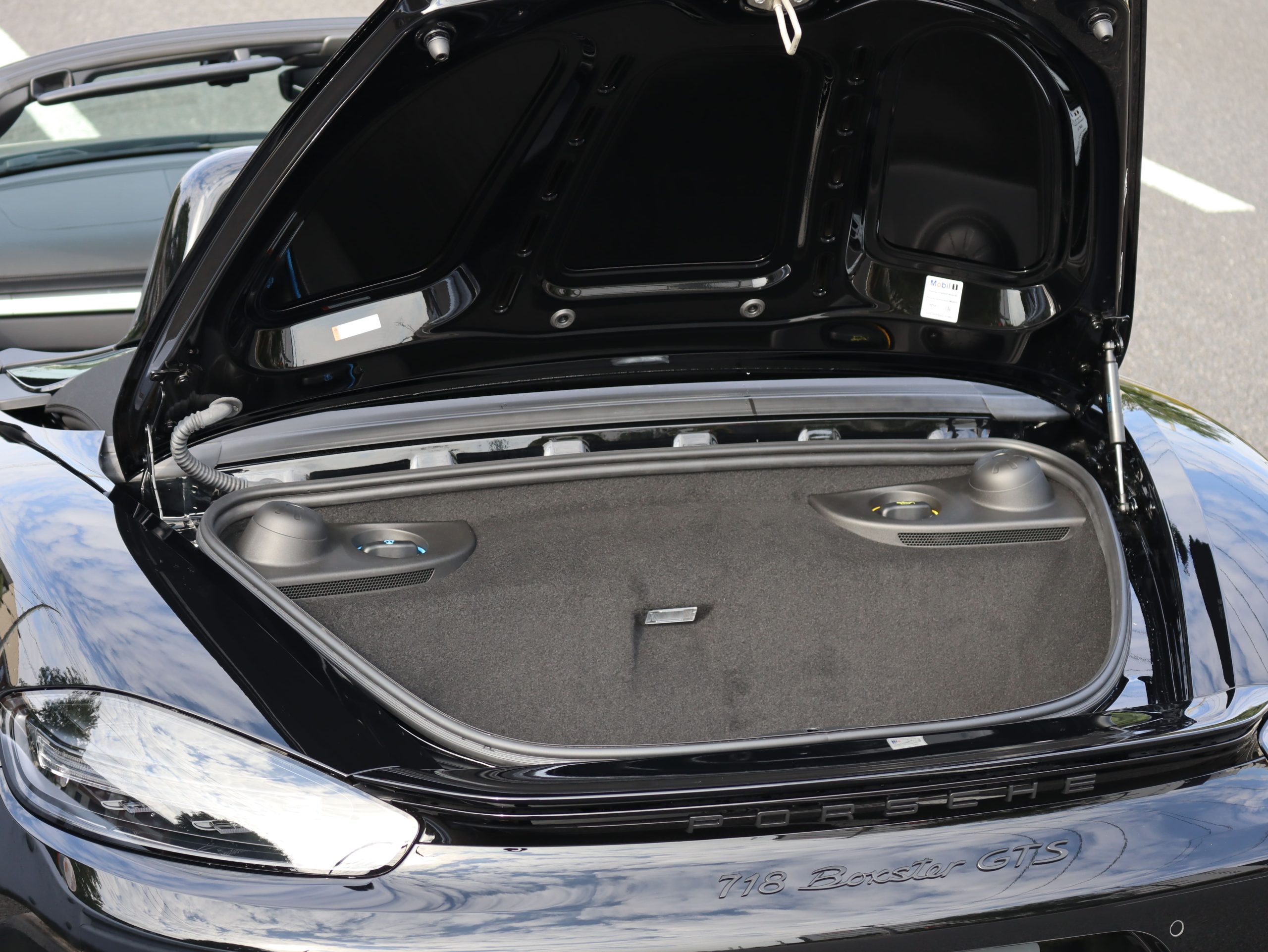 ポルシェ718ボクスターGTS4.0（Type982）PDK<br>走行距離280km！1オーナー車<br>シートベンチレーション<br>PDLS+LEDヘッドライト<br>BOSEサラウンドサウンドシステム<br>エントリー＆ドライブシステム<br>塗装仕上げロールオーバーバー