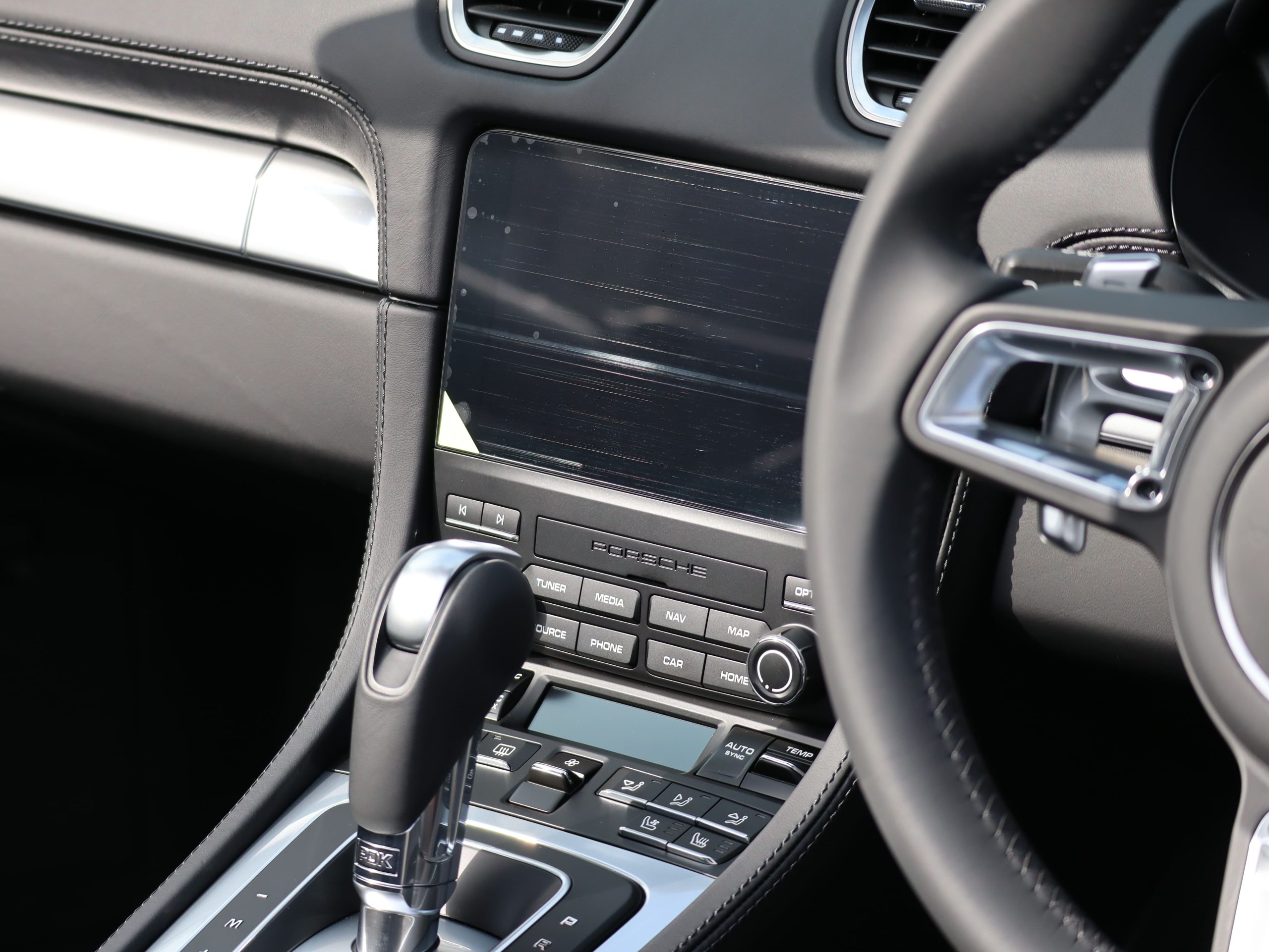 ポルシェ718ボクスターGTS4.0（Type982）PDK<br>走行距離280km！1オーナー車<br>シートベンチレーション<br>PDLS+LEDヘッドライト<br>BOSEサラウンドサウンドシステム<br>エントリー＆ドライブシステム<br>塗装仕上げロールオーバーバー