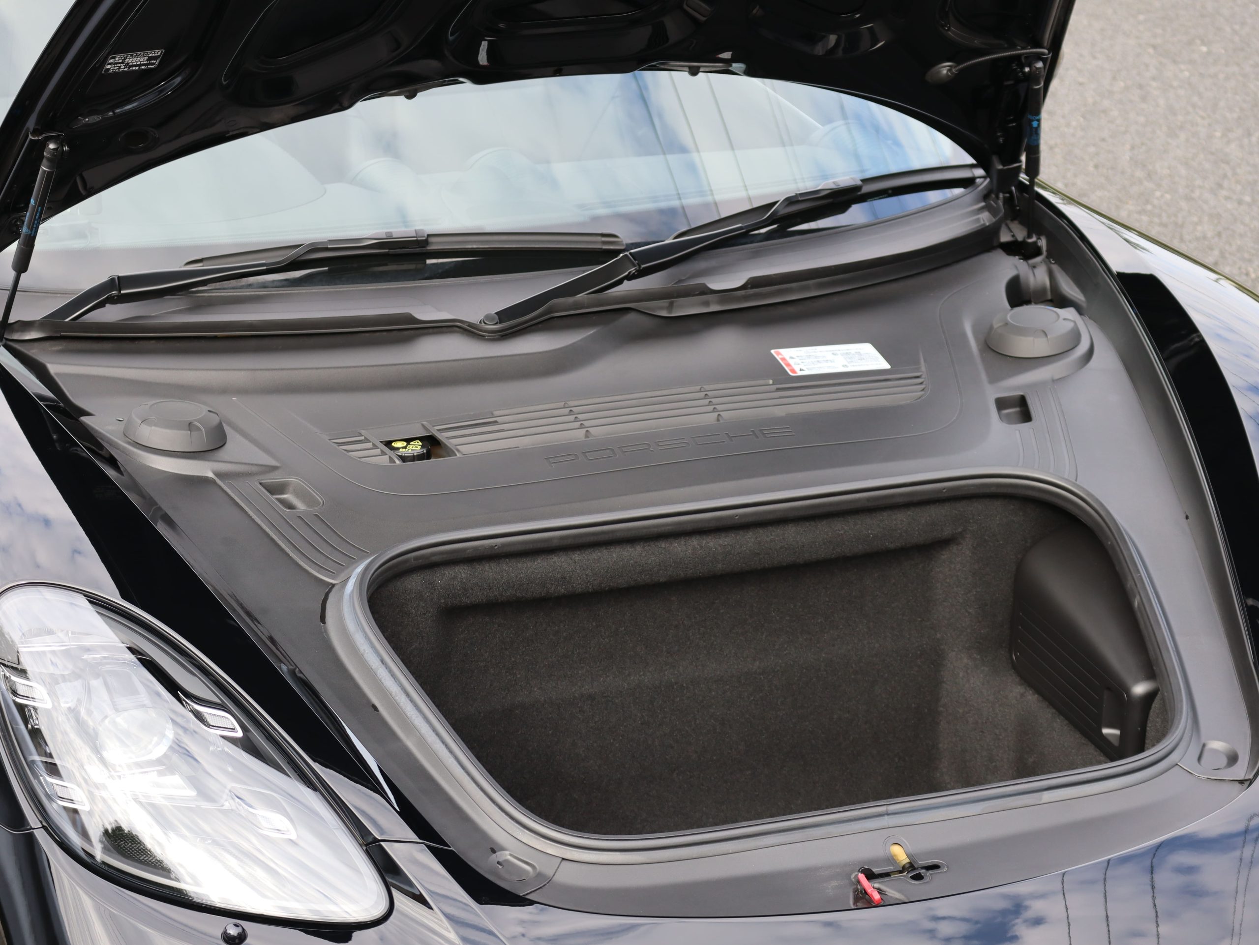 ポルシェ718ボクスターGTS4.0（Type982）PDK<br>走行距離280km！1オーナー車<br>シートベンチレーション<br>PDLS+LEDヘッドライト<br>BOSEサラウンドサウンドシステム<br>エントリー＆ドライブシステム<br>塗装仕上げロールオーバーバー