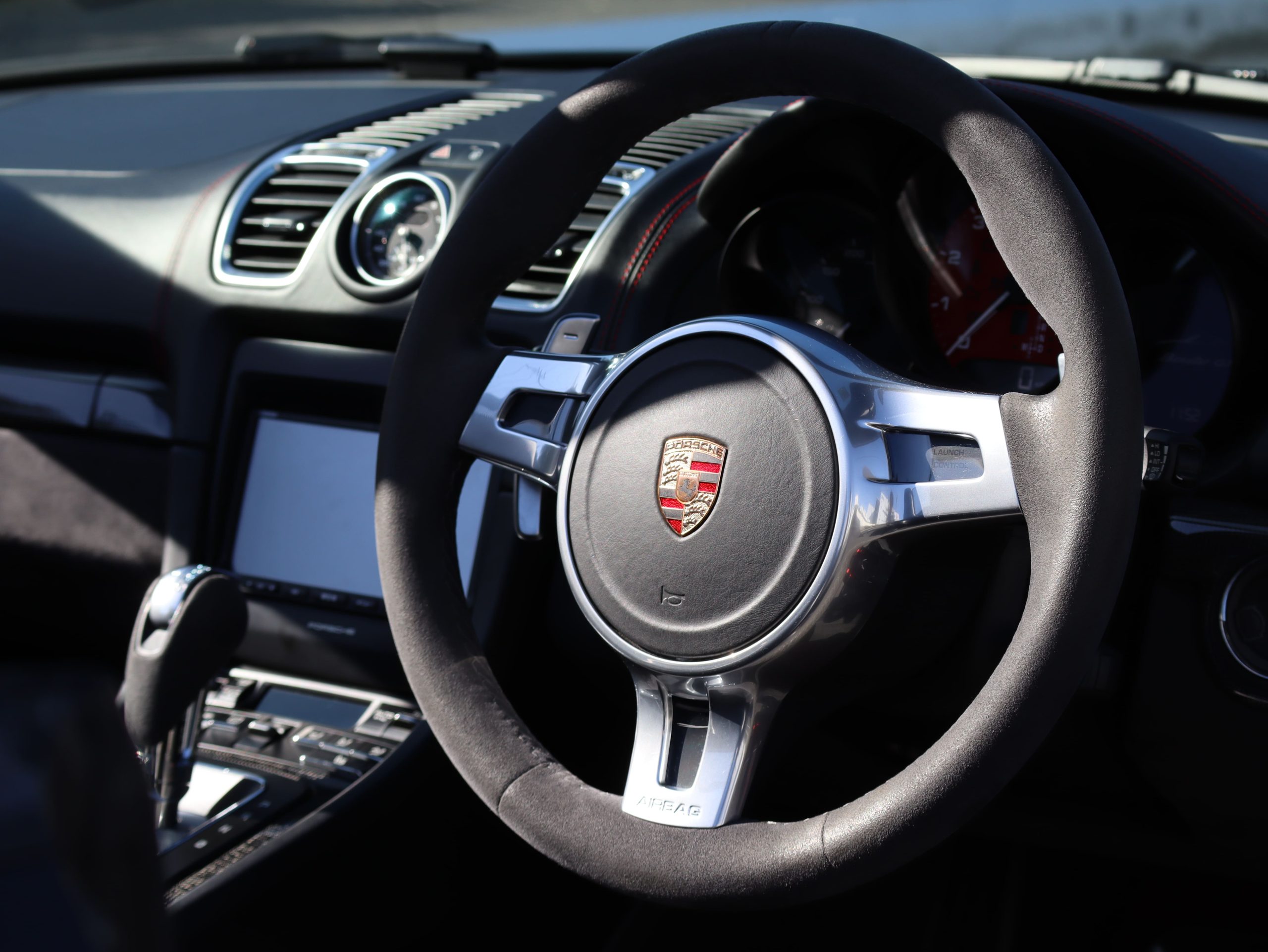 ポルシェボクスターGTS（Type981）PDK<br>GTSインテリアパッケージ<br>スポーツクロノパッケージ<br>スポーツエグゾーストシステム<br>PDLS付ヘッドライト<br>シートヒーター