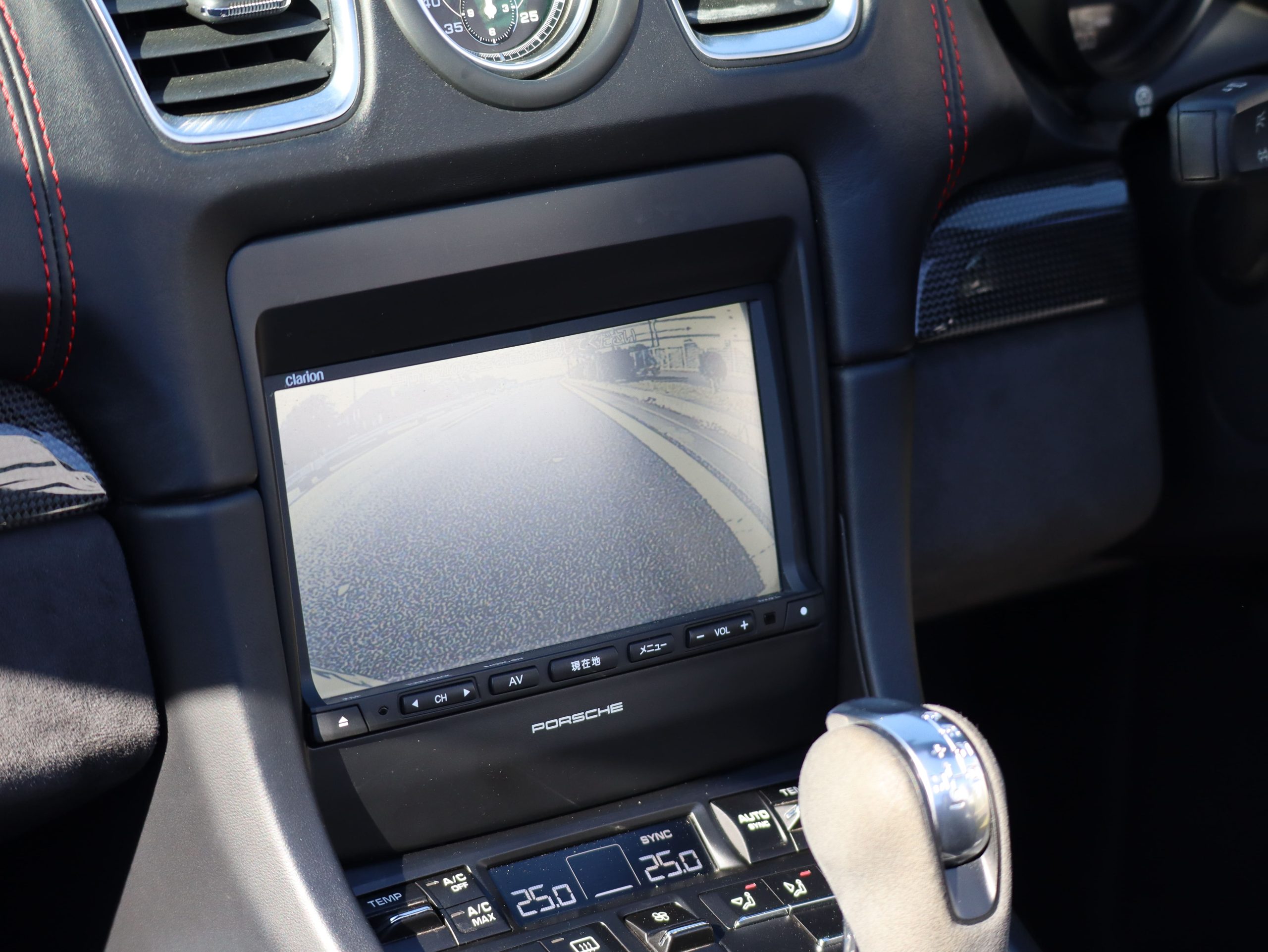 ポルシェボクスターGTS（Type981）PDK<br>GTSインテリアパッケージ<br>スポーツクロノパッケージ<br>スポーツエグゾーストシステム<br>PDLS付ヘッドライト<br>シートヒーター