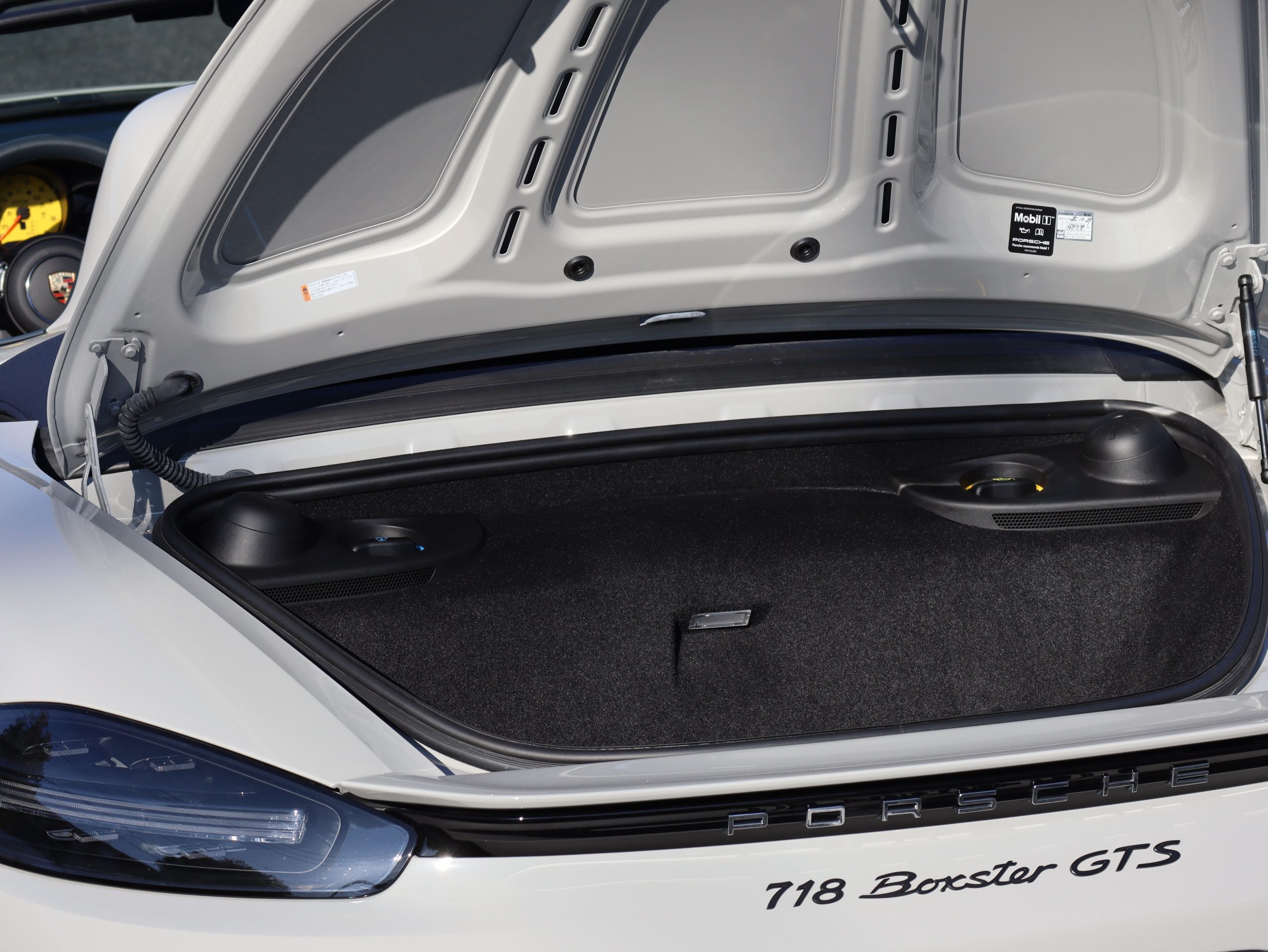 ポルシェ718ボクスターGTS4.0(Type982)PDK<br>左ハンドル!1オーナー車<br>シートベンチレーション<br>アダプティブクルーズコントロール<br>レーンチェンジアシスト<br>エントリー&ドライブシステム<br>塗装仕上げロールオーバーバー