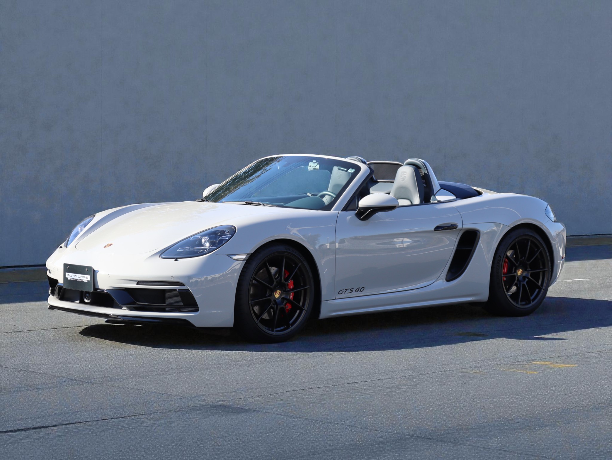 ポルシェ718ボクスターGTS4.0(Type982)PDK<br>左ハンドル!1オーナー車<br>シートベンチレーション<br>アダプティブクルーズコントロール<br>レーンチェンジアシスト<br>エントリー&ドライブシステム<br>塗装仕上げロールオーバーバー