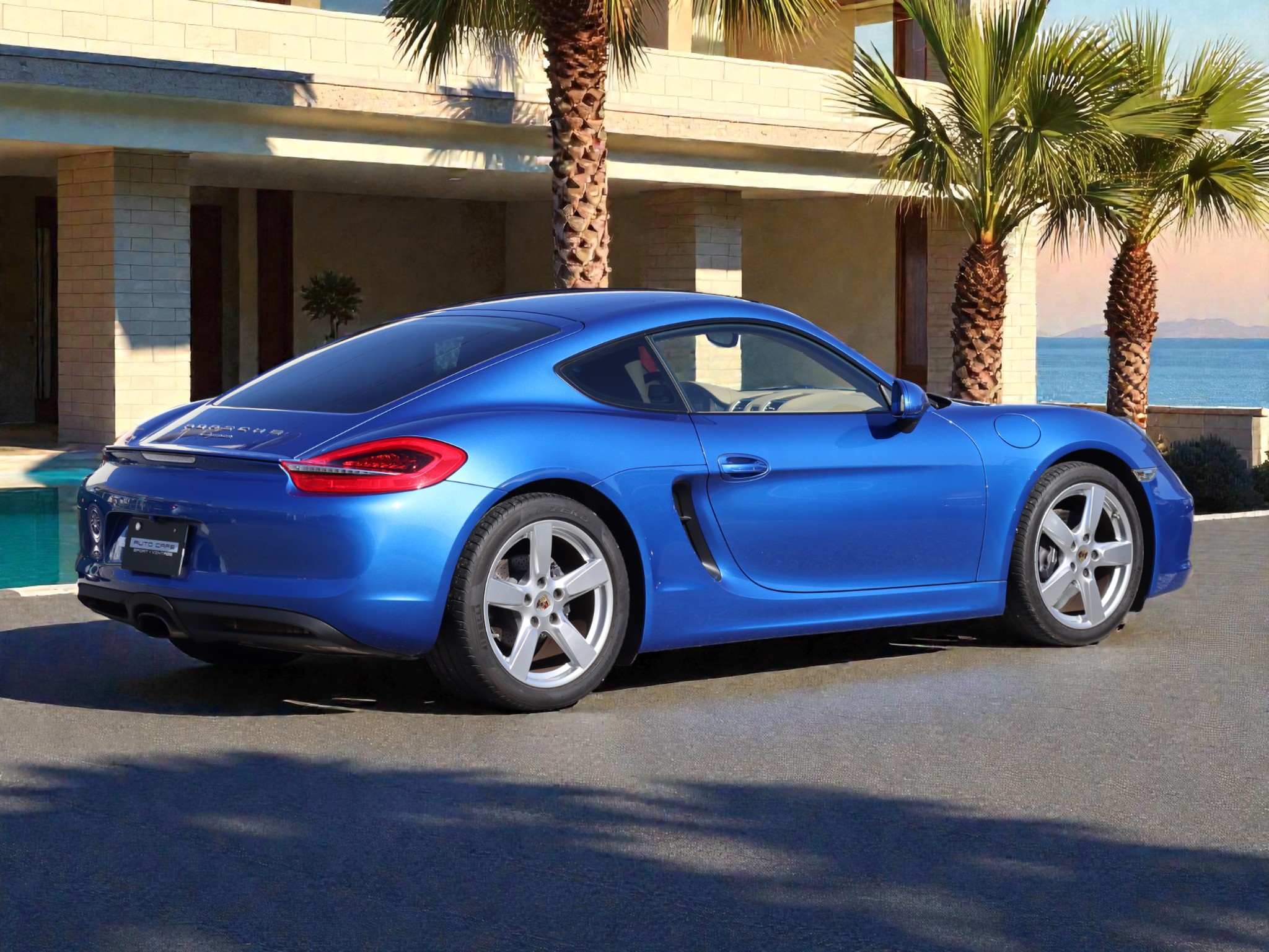 ポルシェケイマン(Type981)PDK<br>1オーナー車<br>スポーツデザインステアリング<br>シートヒーター<br>電動可倒式ドアミラー<br>19インチケイマンSホイール