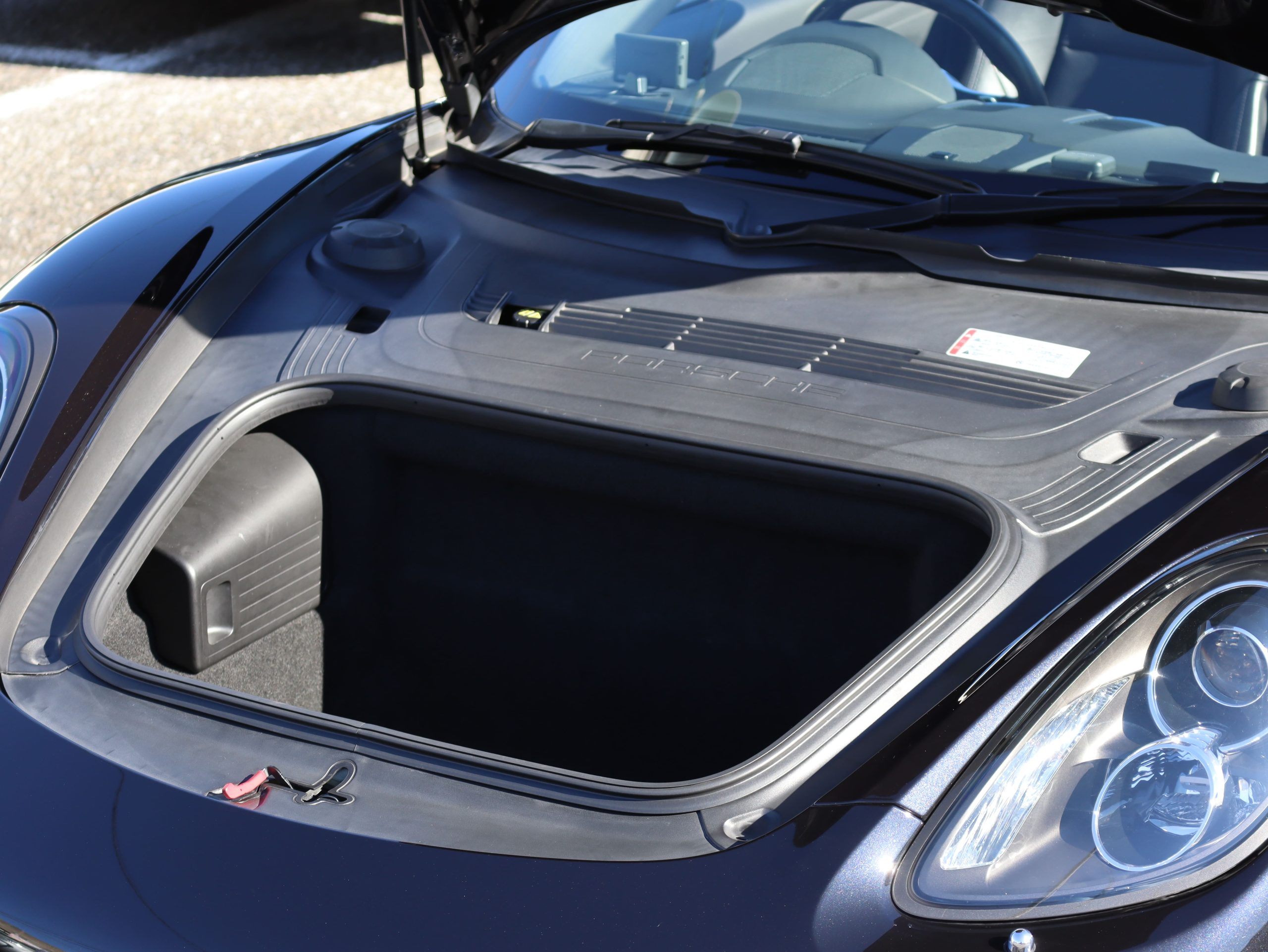 ポルシェボクスターBLACK EDITION(Type981)PDK<br>特別仕様車<br>スポーツクロノパッケージ<br>PDLS含むヘッドライト<br>ティンテッドルックテールライト<br>20インチカレラクラシックホイール