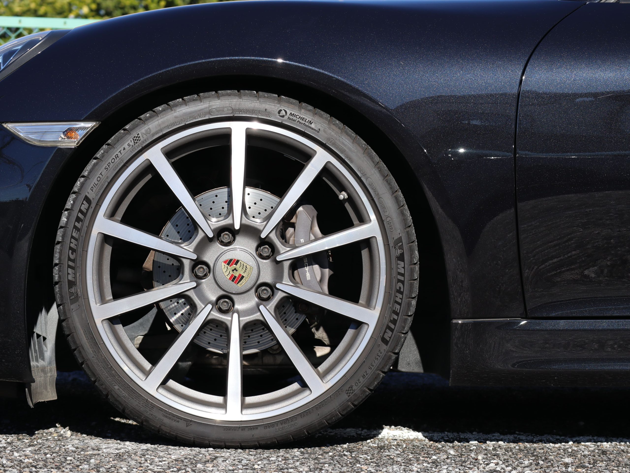 ポルシェボクスターBLACK EDITION(Type981)PDK<br>特別仕様車<br>スポーツクロノパッケージ<br>PDLS含むヘッドライト<br>ティンテッドルックテールライト<br>20インチカレラクラシックホイール