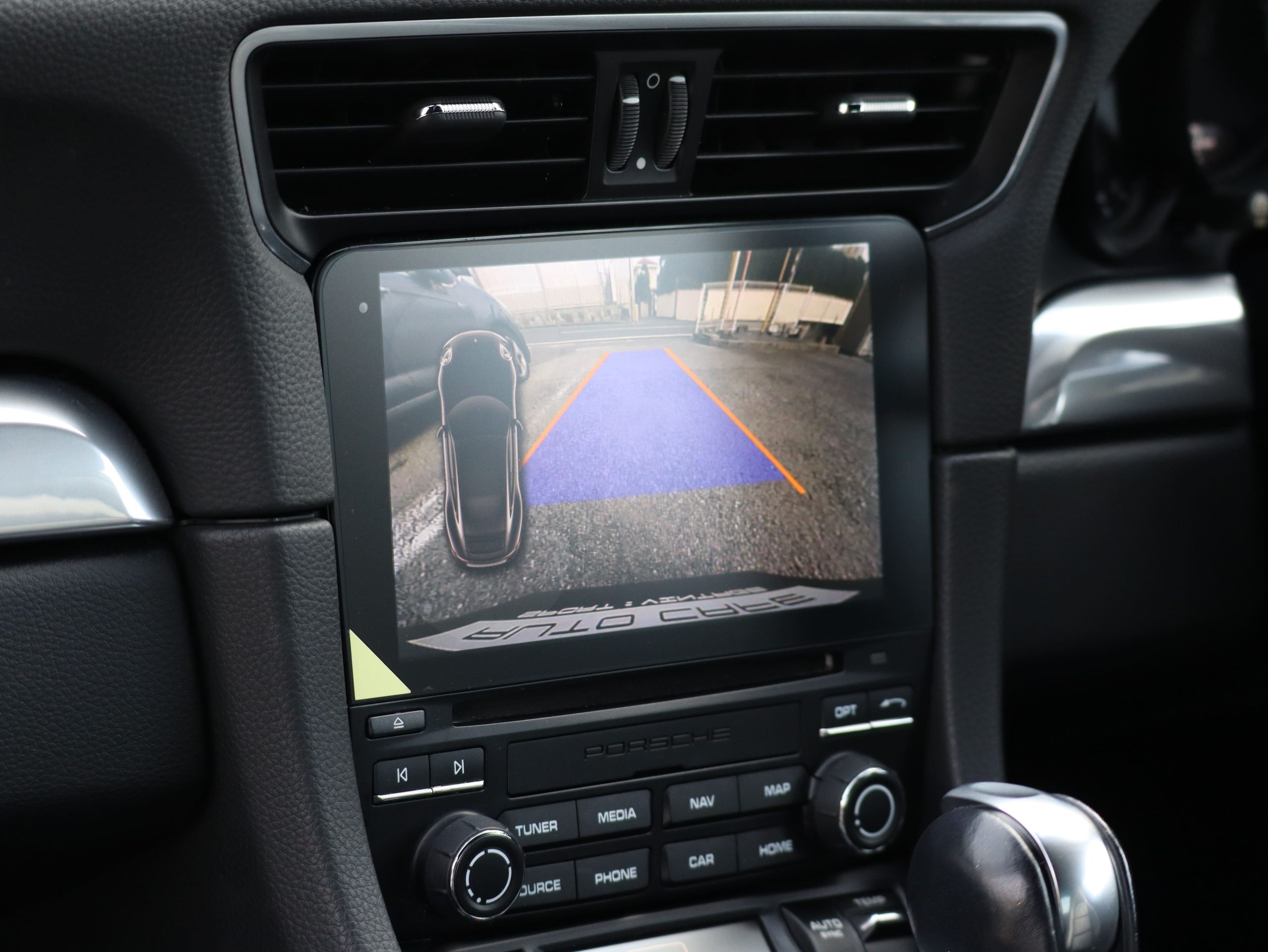 ★ポルシェ911カレラ(Type991.2)PDK<br>スポーツクロノパッケージ<br>レーンチェンジアシスト<br>エントリー&ドライブシステム<br>911ターボデザインホイール<br>地デジチューナー