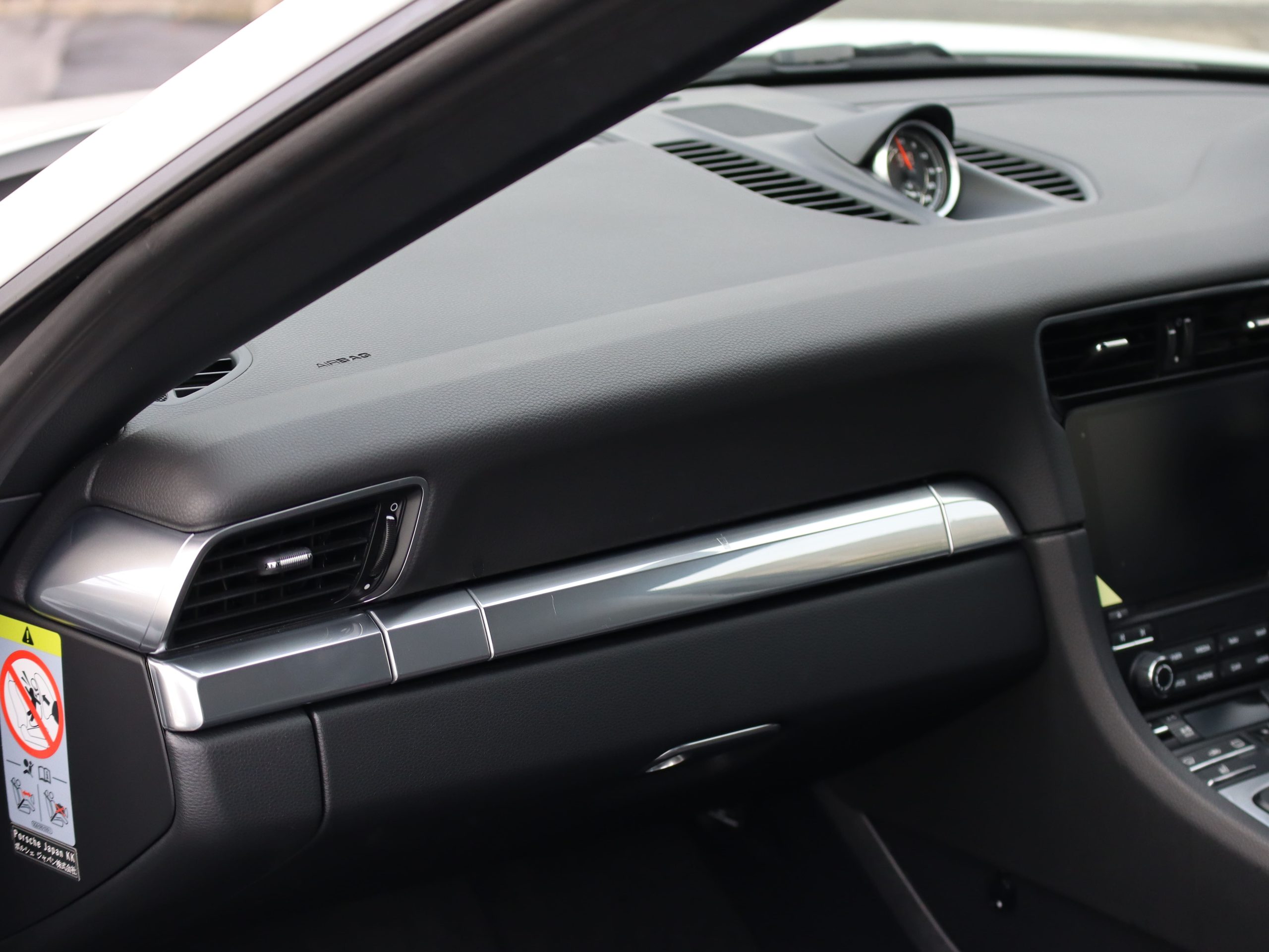 ★ポルシェ911カレラ(Type991.2)PDK<br>スポーツクロノパッケージ<br>レーンチェンジアシスト<br>エントリー&ドライブシステム<br>911ターボデザインホイール<br>地デジチューナー