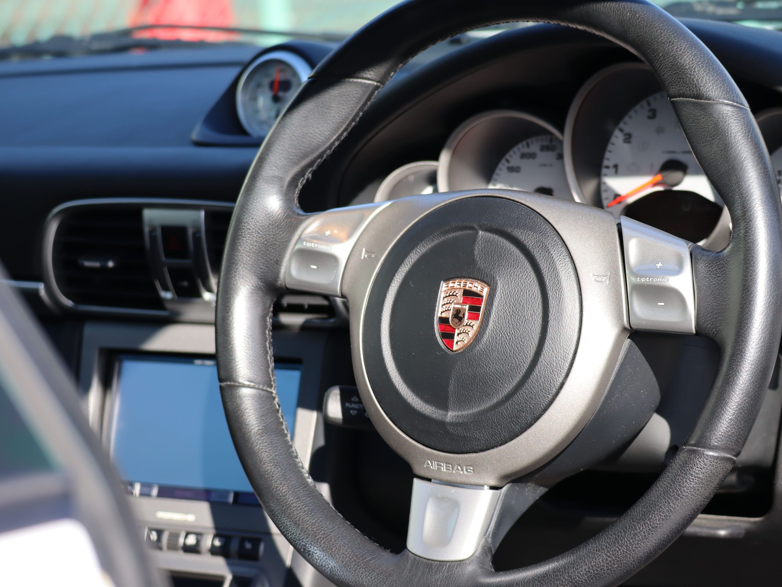 ポルシェ911カレラS(Type997.1）ティプトロニックS<br>スポーツクロノパッケージ<br>スポーツエグゾーストシステム<br>PASM<br>シートヒーター<br>右ハンドル仕様