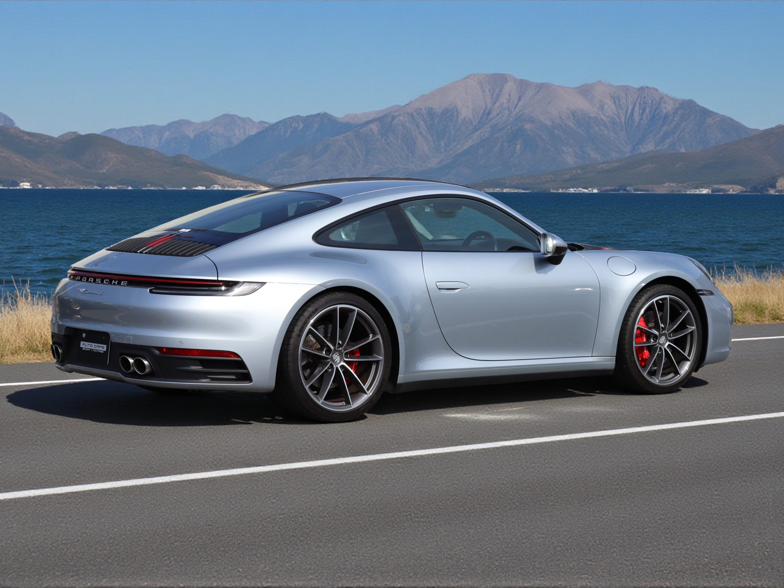 ポルシェ911カレラS(Type992.1)PDK<br>エレクトリックコントロールスポーツシート<br>アダプティブクルーズコントロール<br>GTスポーツステアリング<br>21インチカレラクラシックホイール