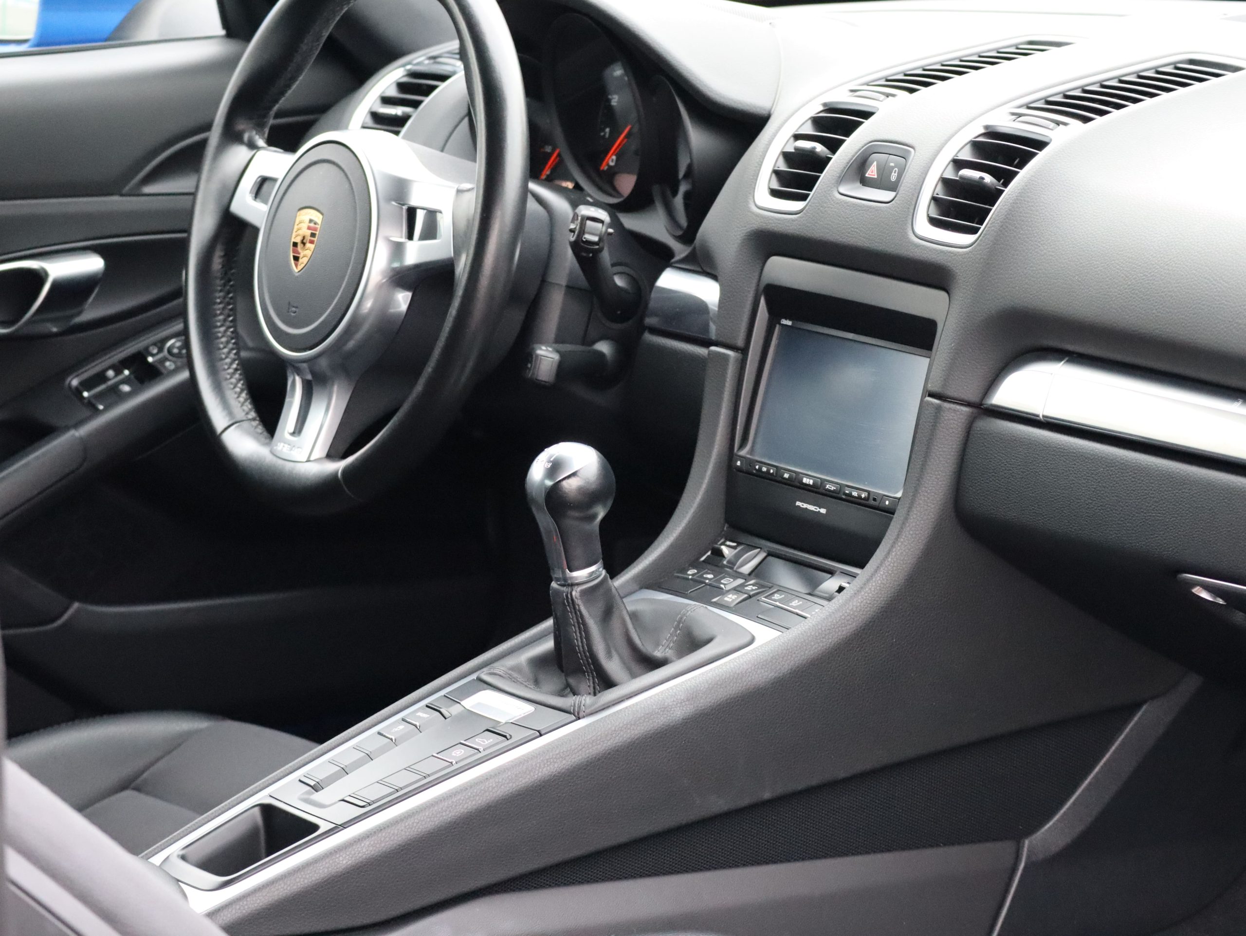 ポルシェケイマン(Type981)6MT<br>スポーツデザインステアリング<br>電動可倒式ドアミラー<br>PDLS含むヘッドライト<br>リアワイパー