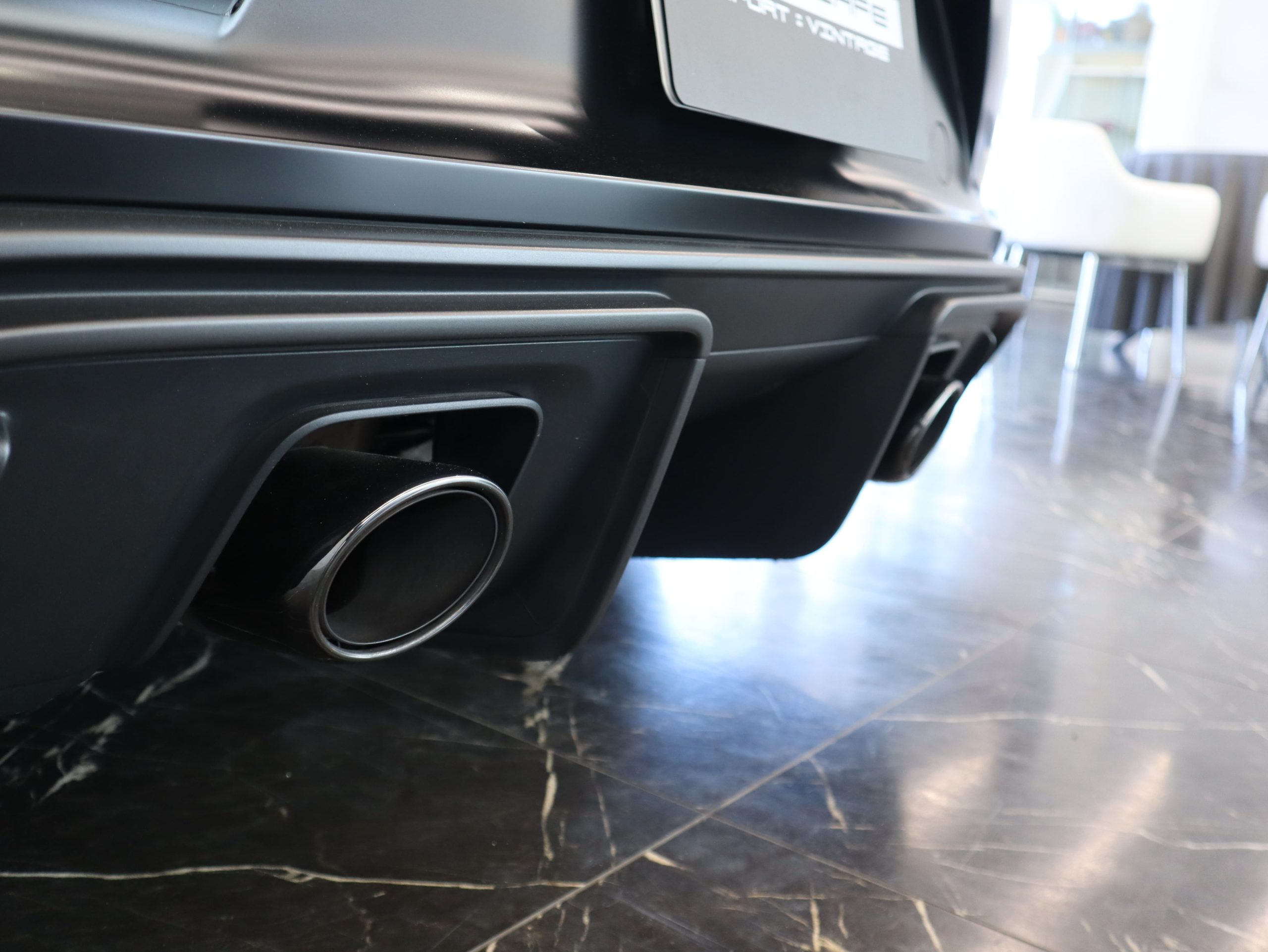 718スパイダー（type982）PDK<br>クラシックインテリアパッケージ<br>PDLS+を含むLEDヘッドライト<br>BOSEサラウンドサウンドシステム