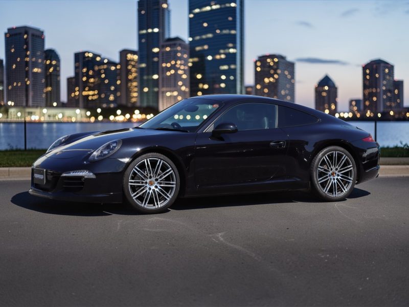 ポルシェ911カレラ ブラックエディション（Type991.1）PDK<br>スポーツエグゾーストシステム<br>スポーツクロノパッケージ<br>エントリー＆ドライブシステム<br>スポーツデザインフロントエプロン