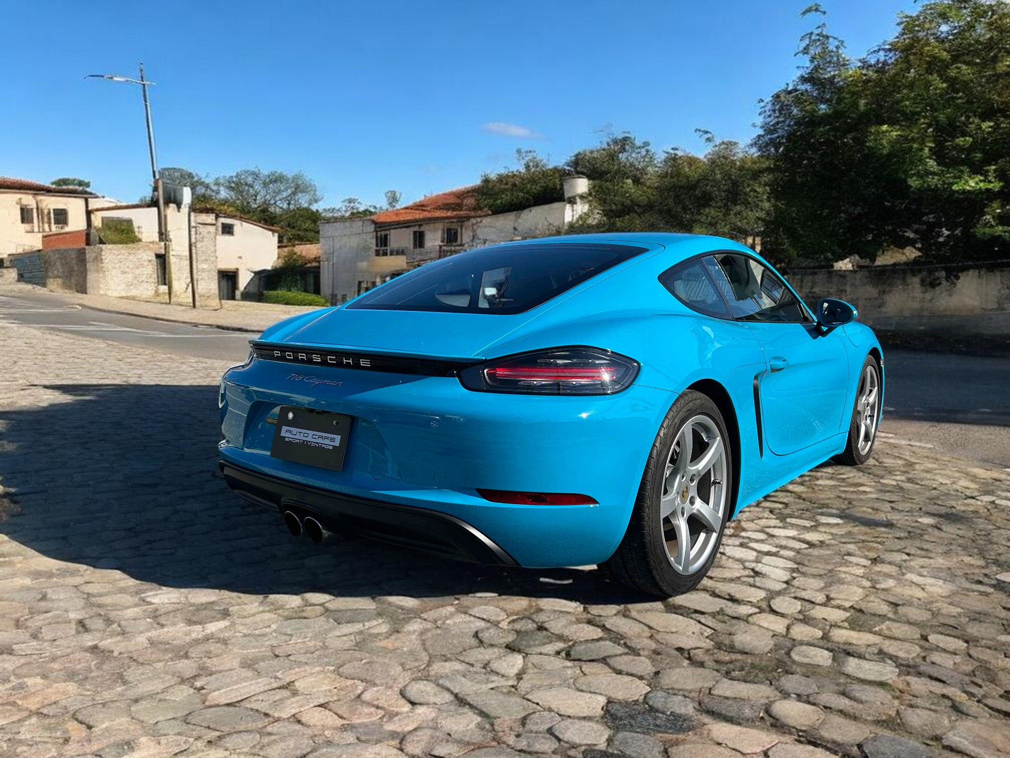 ポルシェ718ケイマン（Type982）PDK<br>オールレザーインテリア<br>スポーツクロノパッケージ<br>スポーツエグゾーストシステム